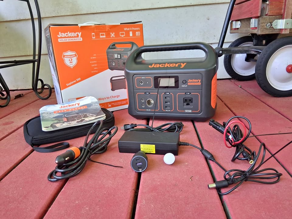Previous-generation Jackery Explorer 500 shown in real-world use by an owner