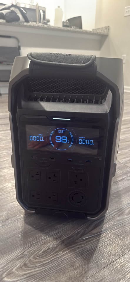 EcoFlow Delta Pro 3 shown in real-world use, photo 2