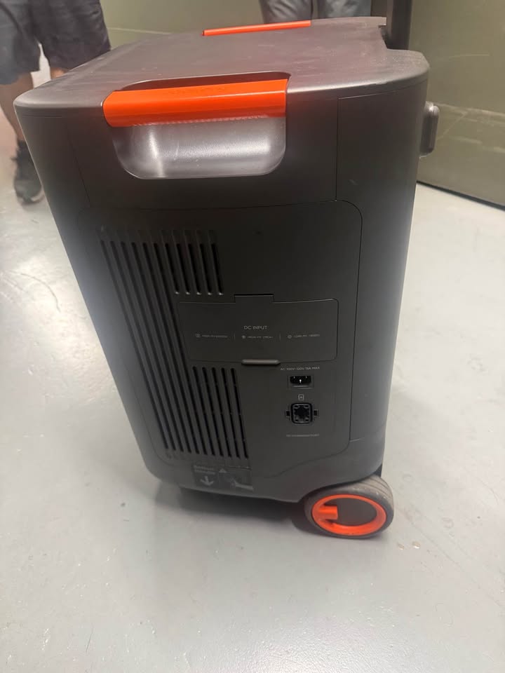 Jackery Explorer 5000 Plus shown in real-world use, photo 2