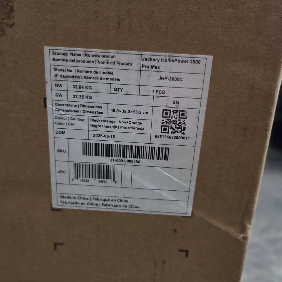 Shipping box label of a Jackery HomePower 3600 Pro Max, model JHP-3600C